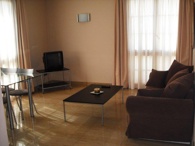 Apartaments Bt Vent De Garbi エンプリアブラバ エクステリア 写真