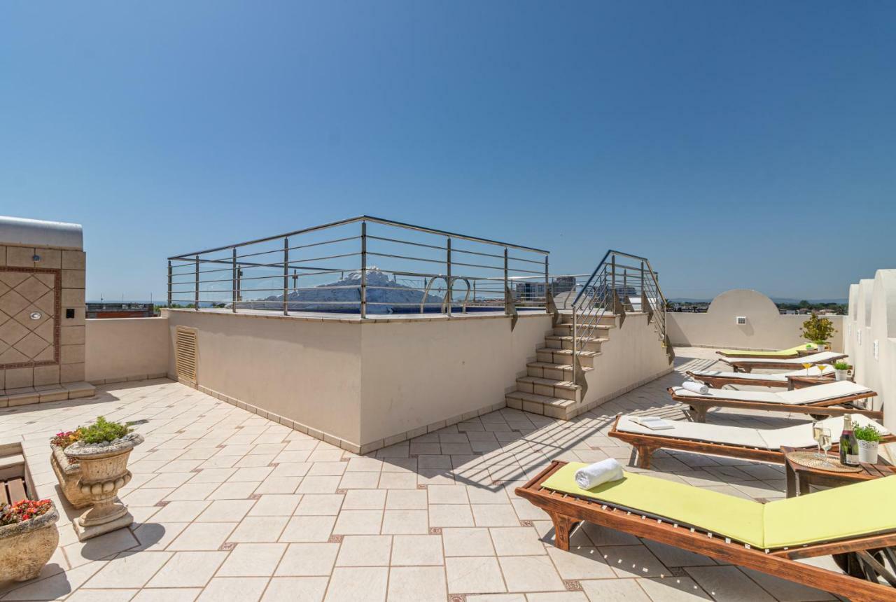 Apartaments Bt Vent De Garbi エンプリアブラバ エクステリア 写真